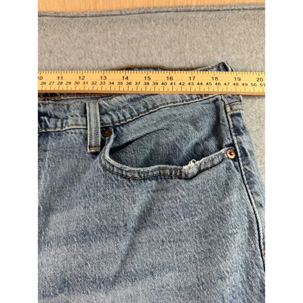 Levis 502 Taper Mens Jeans Light Wash Blue Denim 38x32 29507-0370